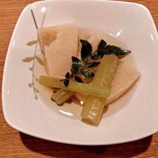 毎度ありがとうございます！ やきとりてるちゃんです…