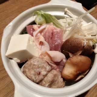 毎度ありがとうございます！ やきとりてるちゃんです…